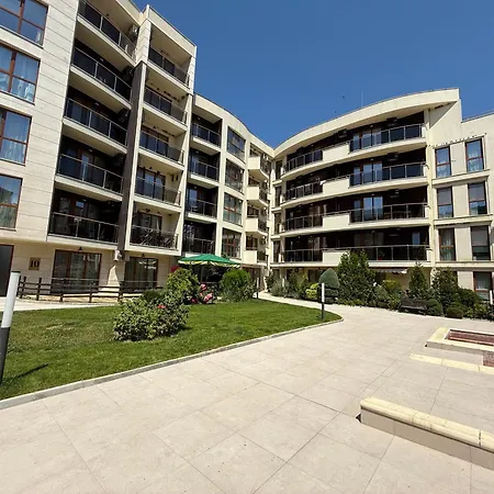 Studio More * Шкорпиловци